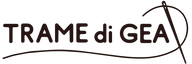 il nome del brand Trame di Gea è sottolineato dall'illustrazione di un filo infilato in un ago